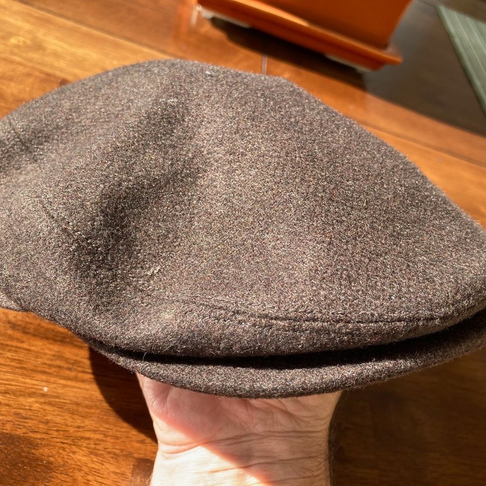 Mens Italian Flat Cap in Brown - Size L